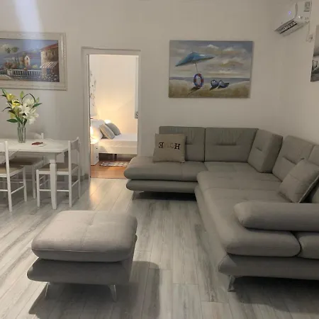 Vjola 2 Apartment Sarande